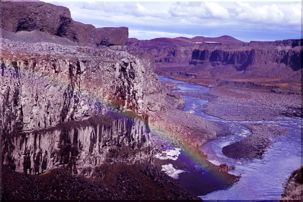 �f�e�B�t�H�X Dettifoss
