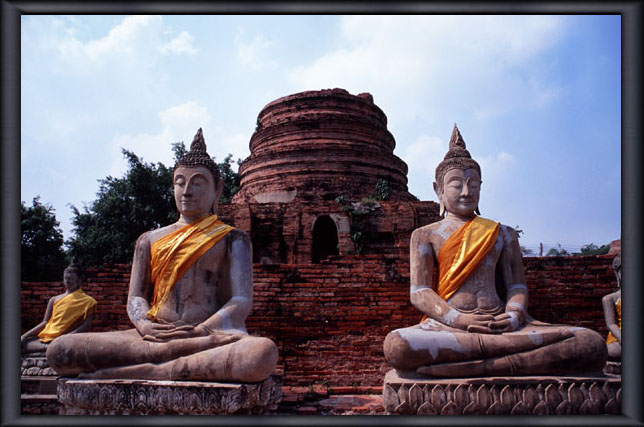  bgECE`CR Wat Yai Chaimongkon