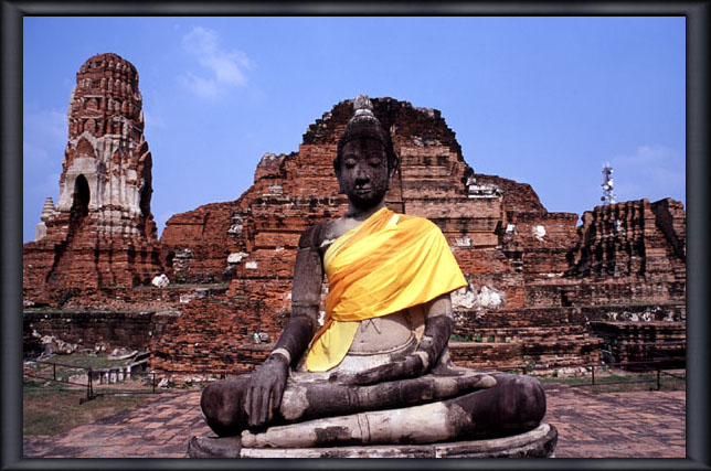 ������ ���b�g�E�v���E�}�n�^�[�g Wat Phra Mahathat